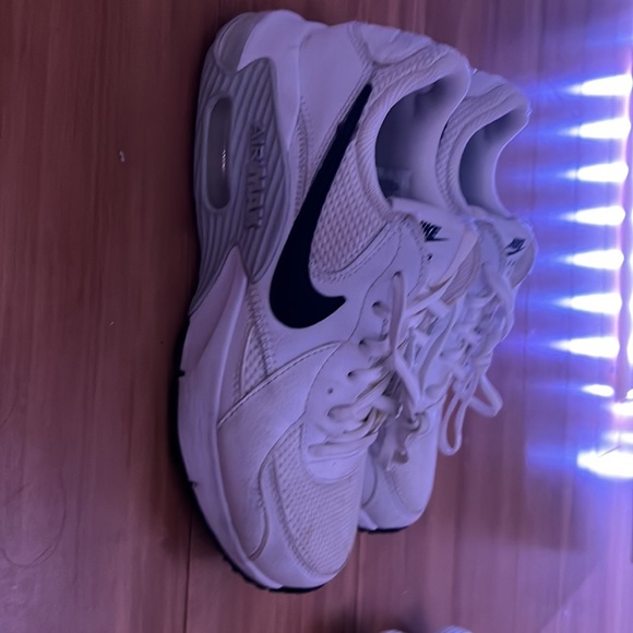 nike women’s air max excee shoes - Picture 3 of 5